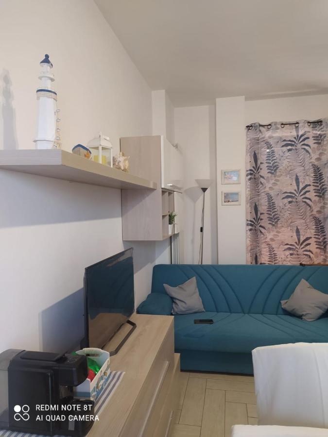 Casa Vacanza Indaco Fiumicino Dış mekan fotoğraf